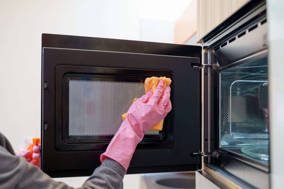 How to Clean Your Microwave A Simple Guide